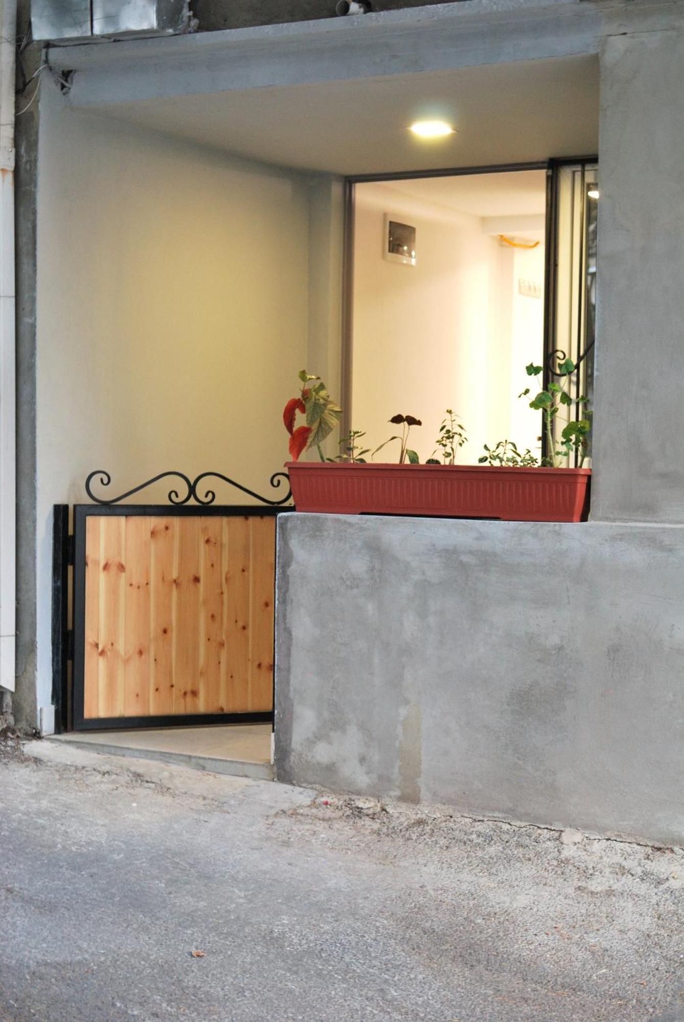 Nikas Apartment Тбилиси Екстериор снимка